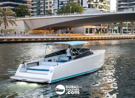 «van Dutch 40» Rent A Speedboat In Dubai