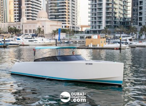 «van Dutch 40» Rent A Speedboat In Dubai