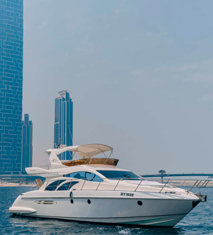 «azimut 50 Monika» Yacht For Rent In Dubai