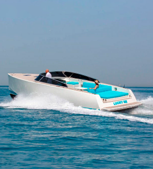 «van Dutch 40 Lucky Me» Rent A Yacht In Dubai