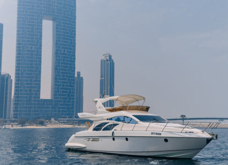 «azimut 50 Monika» Аренда яхты в Дубаи