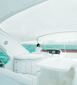 «azimut 62 Freedom Ii» Аренда яхты в Дубаи
