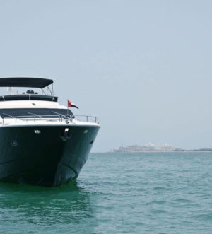 «sunseeker 90» Аренда яхты в Дубаи