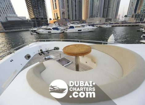 «majesty 101 Jacuzzi» Аренда яхты в Дубаи