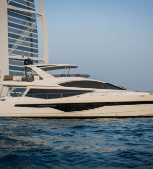 «galeon 78» Аренда яхты в Дубаи